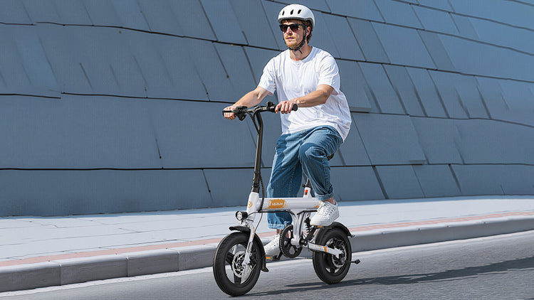 The man is enjoying the riding with C14-1